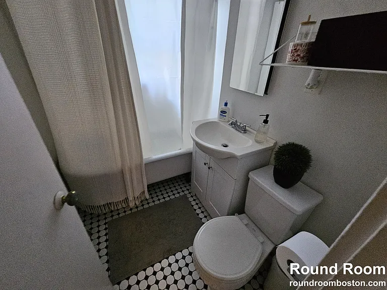 264 Kelton St #64 — Photo 7