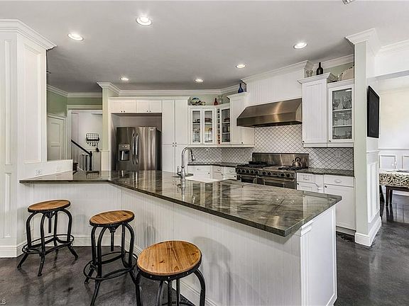 4th image of 9254 Estero River Cir