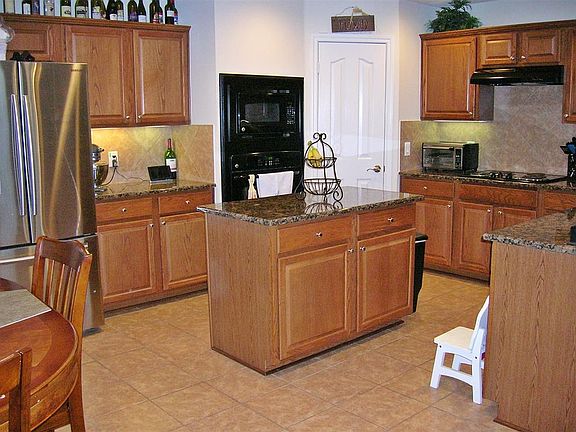 5th image of 2815 Brahman Dr