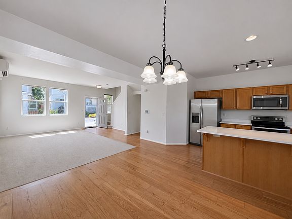 3rd image of 3808 S Lyon Ct
