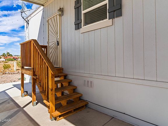 4th image of 350 Lee Ave Lot 47