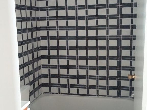 4th image of 1019 Burkett St APT B