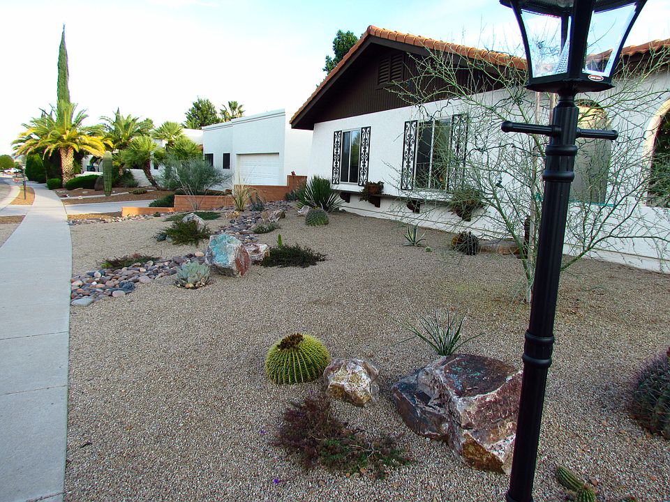 1st image of 251 W Calle Canon De Faber