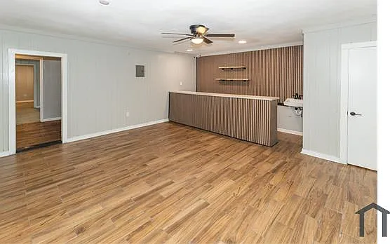 4602 Christie St — Photo 21