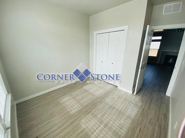 6574 E Fairmount St — Photo 13