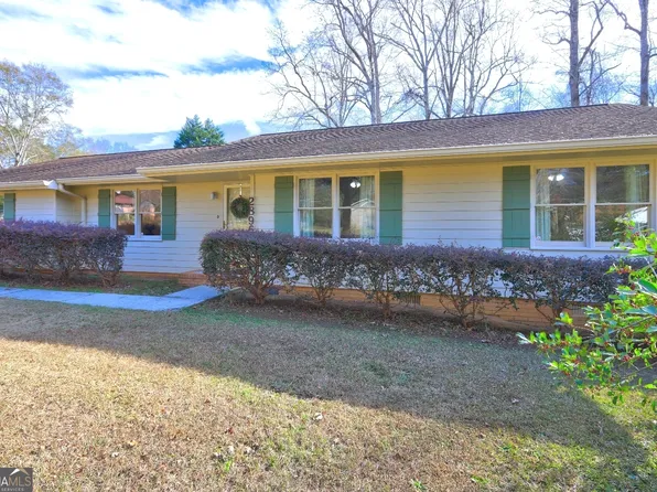2896 Ripple Ct, Snellville, GA 30078
