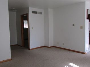 No, Saint Clairsville, OH 43950