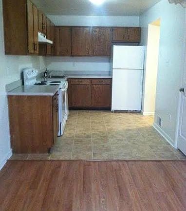 5th image of 9015 Sandalwood Dr