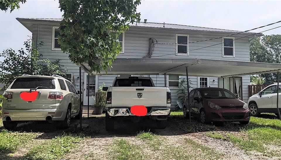2nd image of 2606 4th Ave
