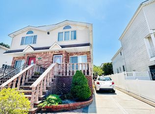 53 Lewiston St #1F, Staten Island, NY 10314