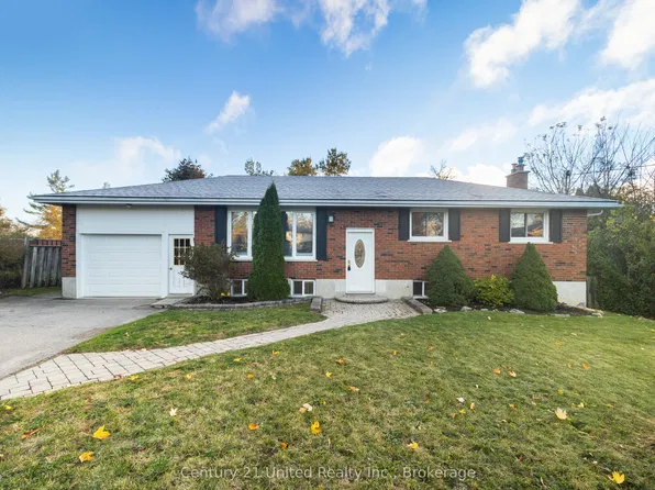 649 Garden Rd, Selwyn, ON K0L 1T0