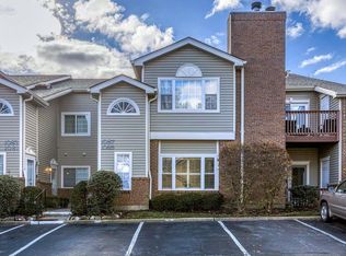 1085 N Spoede Rd, Saint Louis, MO 63146