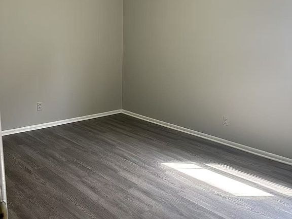 4th image of 7713 Langdon St Floor 1