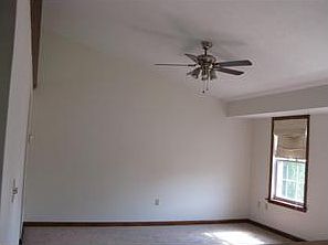 3rd image of 731 Kilbuck Dr