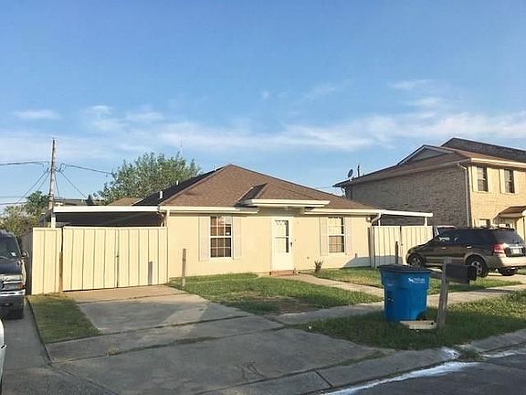 2nd image of 3809 Shangri La Dr