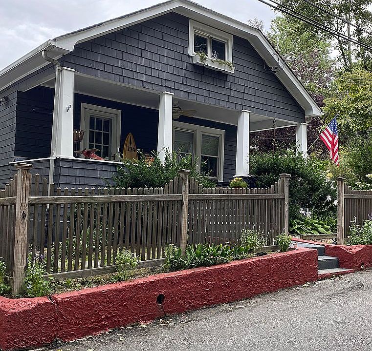 1st image of 134 Dayton St