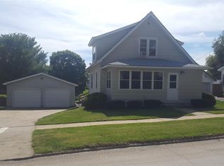 407 W Iowa St, Monona, IA 52159