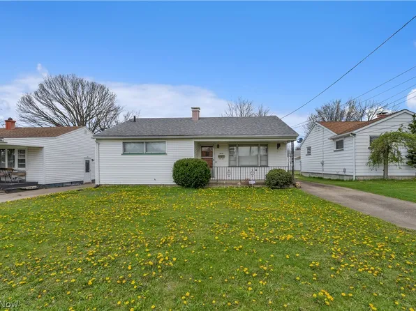 1614 Country Club Ave, Poland, OH 44514