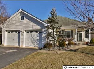 12 Dawnwinds Ct, Lakewood, NJ 08701
