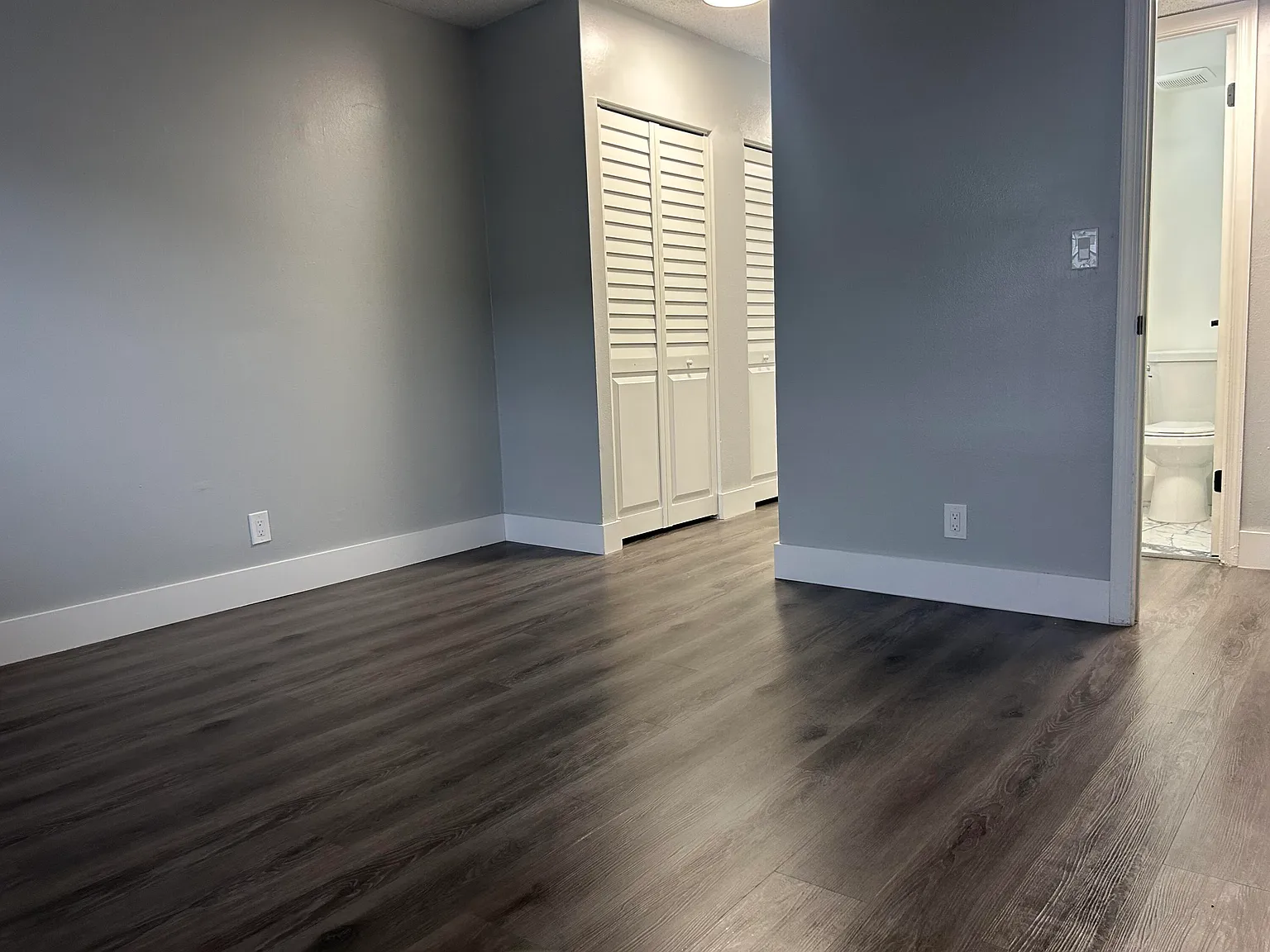 1 bed, 1.5 bath, $1,925 — Photo 3