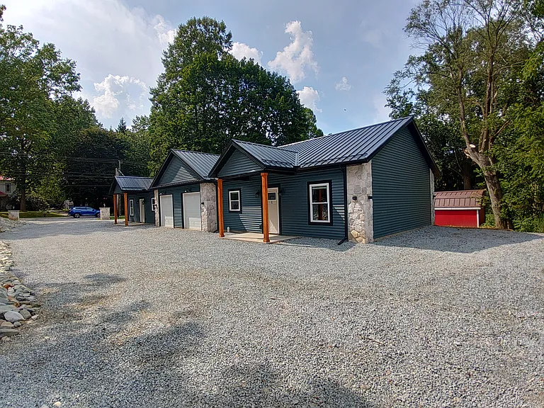 619 3rd Ave SW #B — Photo 5