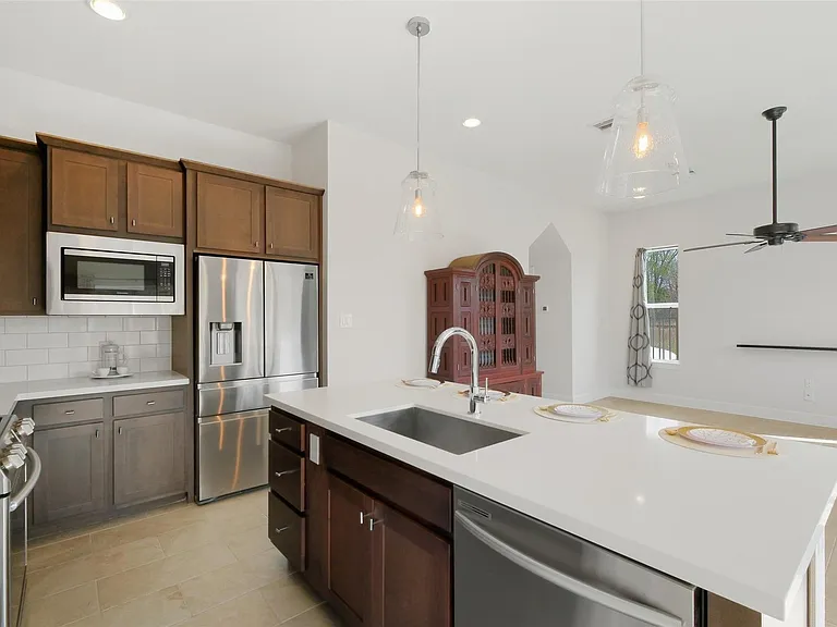 603 Press St — Photo 10
