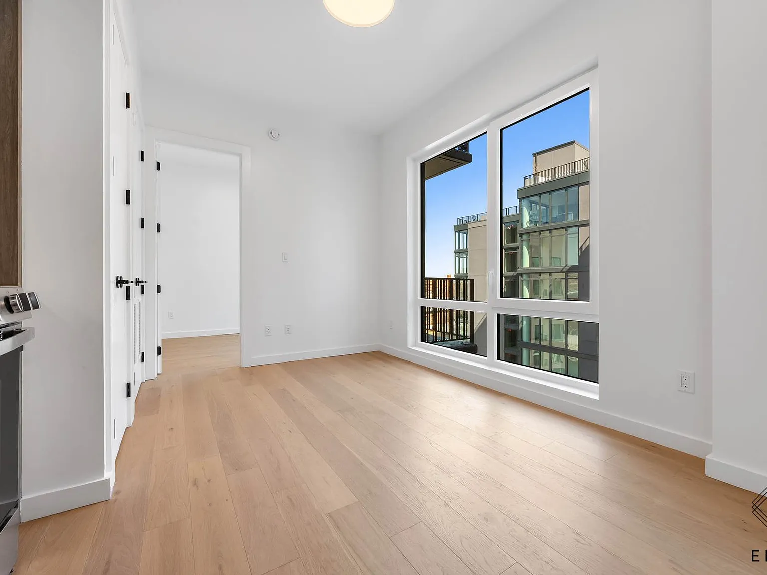 1211 Fulton Street — Photo 4