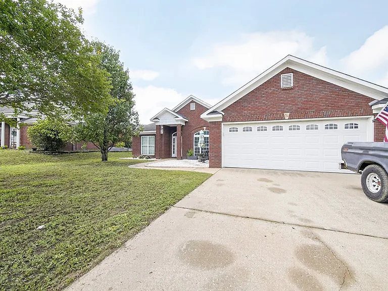 409 Lee Road 2141 — Photo 3