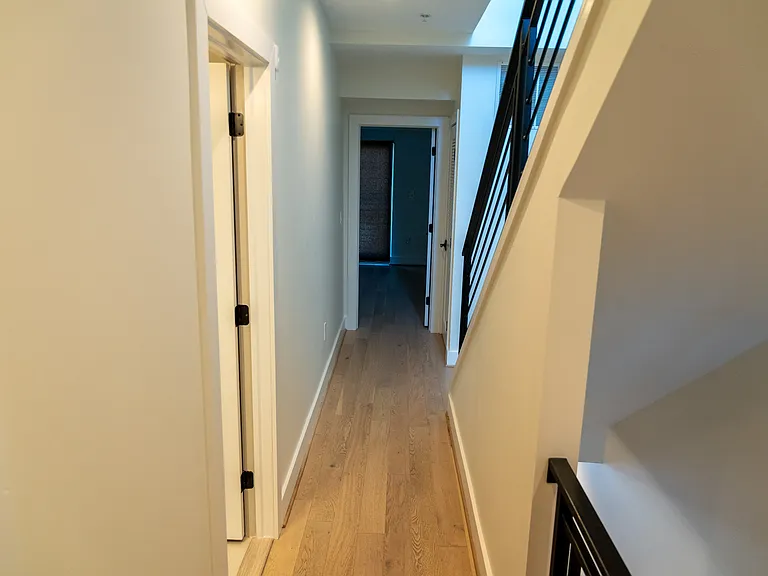1631 Montello Ave NE #PH-1 — Photo 21