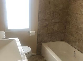 8230 Sirron St, Detroit, MI 48234