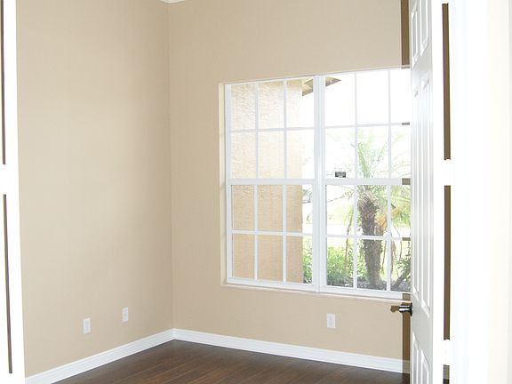Guest bedroom 1