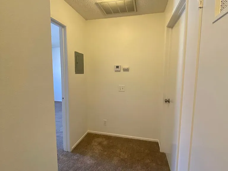 337 Clary Ave — Photo 14