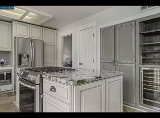1212 Skylark Ct, Suisun City, CA