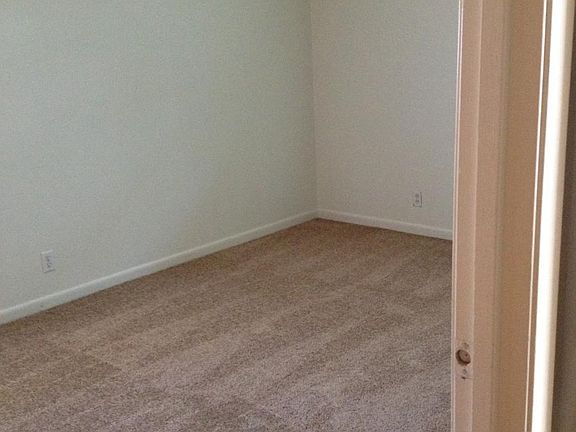 4th image of 905 Lasalle Dr