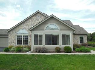 9846 Connor Lake Cir, Perrysburg, OH 43551