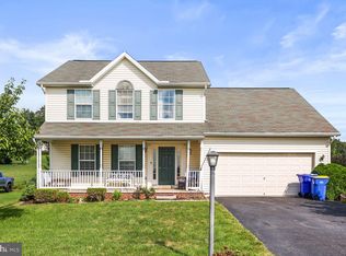 222 Runningboard Rd, Stewartstown, PA 17363