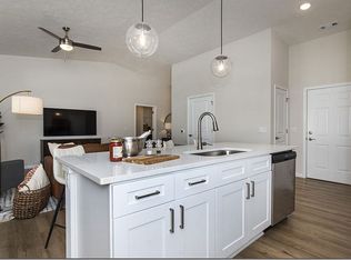 4400 Wyoga Lake Rd #A2-11, Stow, OH 44224