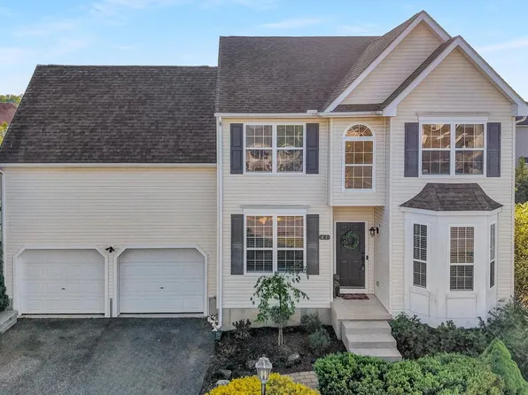 63 Stonebridge Dr, Felton, DE 19943