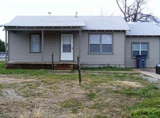 1402 NW Lincoln Ave, Lawton, OK 73507