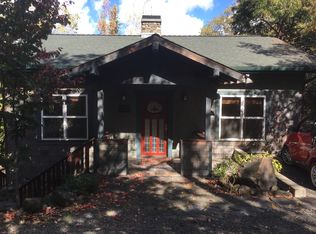 374 Iowa St, Ashland, OR 97520