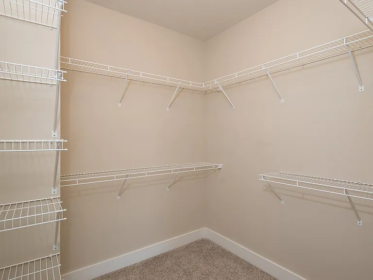 5026 Waterstone Dr — Photo 11