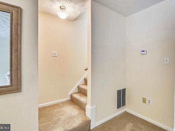 5th image of 18700 Winding Creek Pl