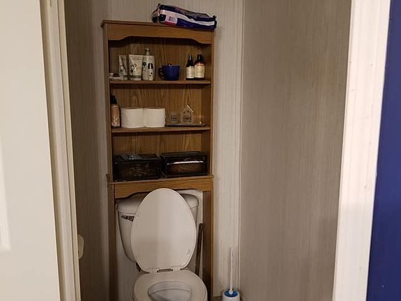 Master Bathroom Area