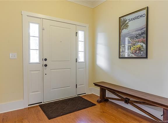 3rd image of 1269 Saint Johns Ave