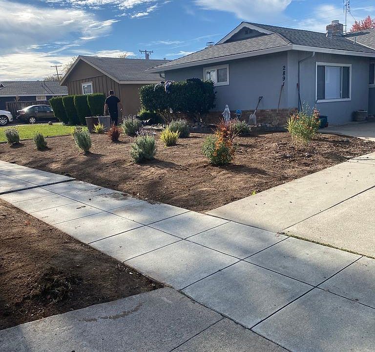 1st image of 2891 La Jolla Ave