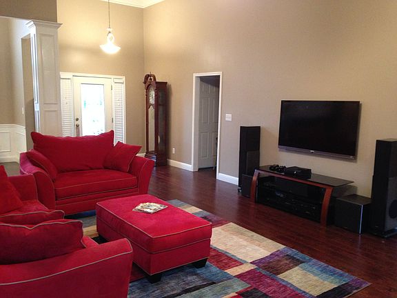4th image of 749 Old Cahaba Dr