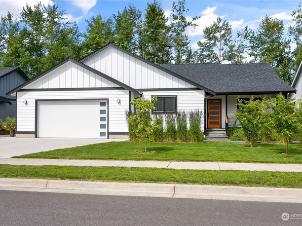 1211 Night Hawk Way, Everson, WA 98247