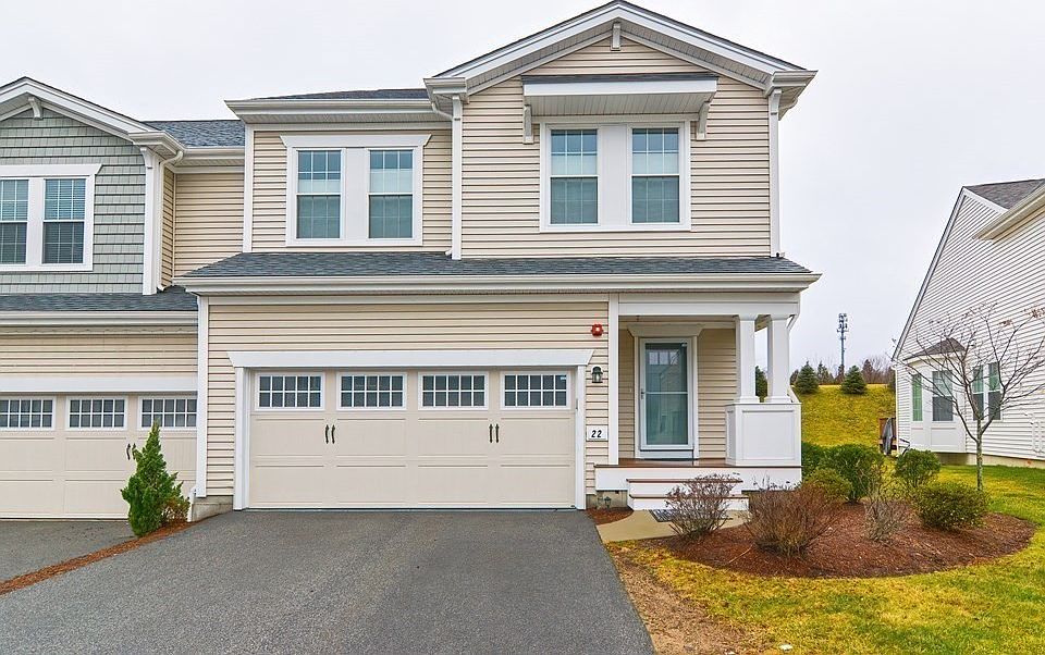 1st image of 22 Locust Ln #22