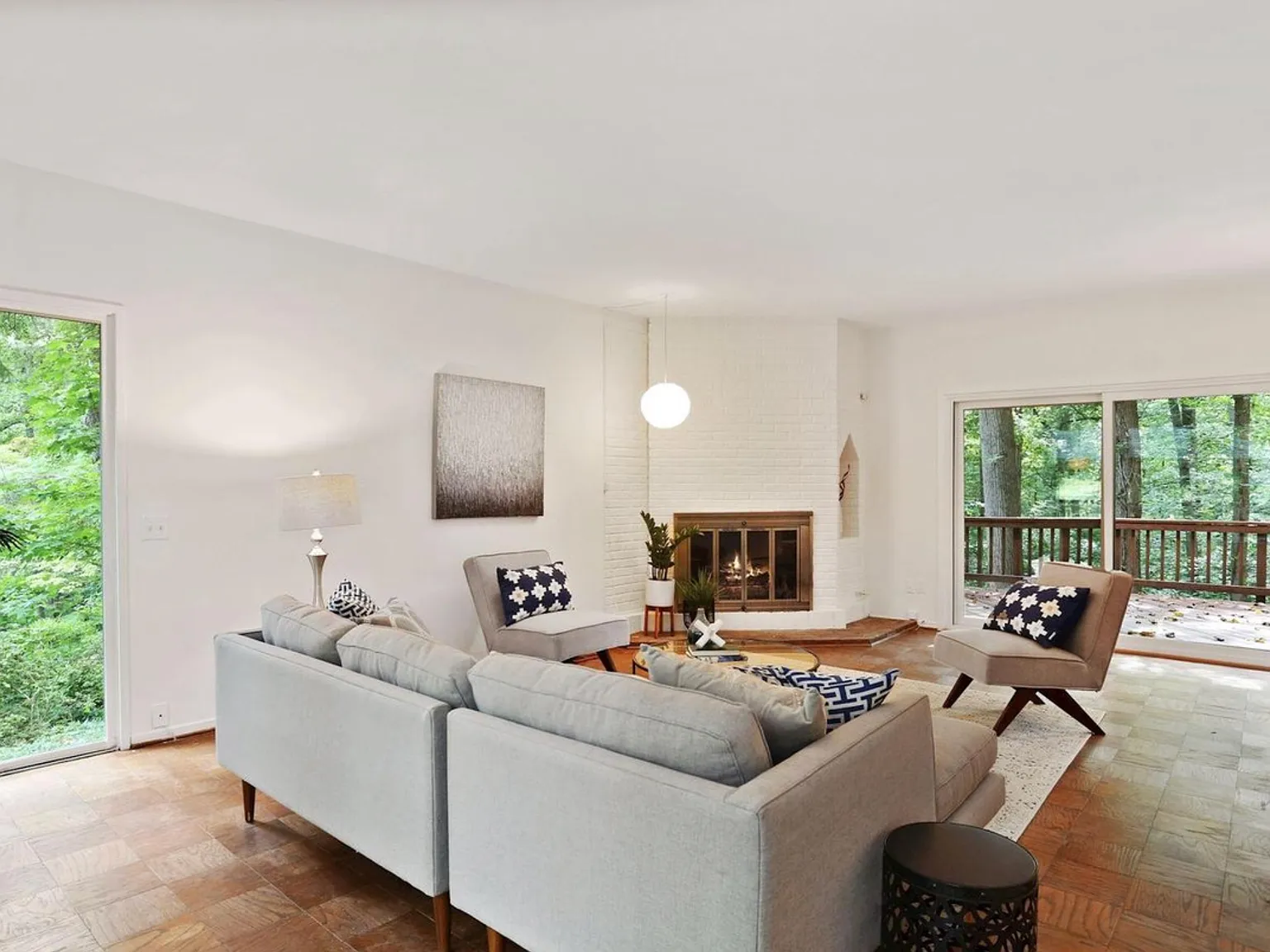3327 Mantua Dr — Photo 4