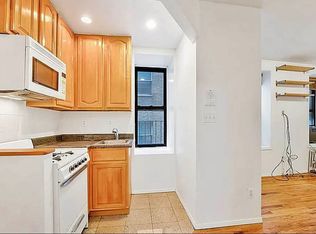 302 Mott St APT 22, New York, NY 10012